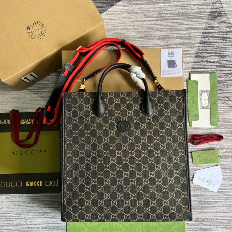 Gucci Handbags 812